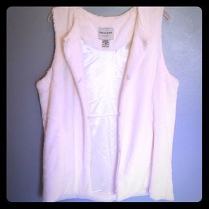 Faux Fur Vest!